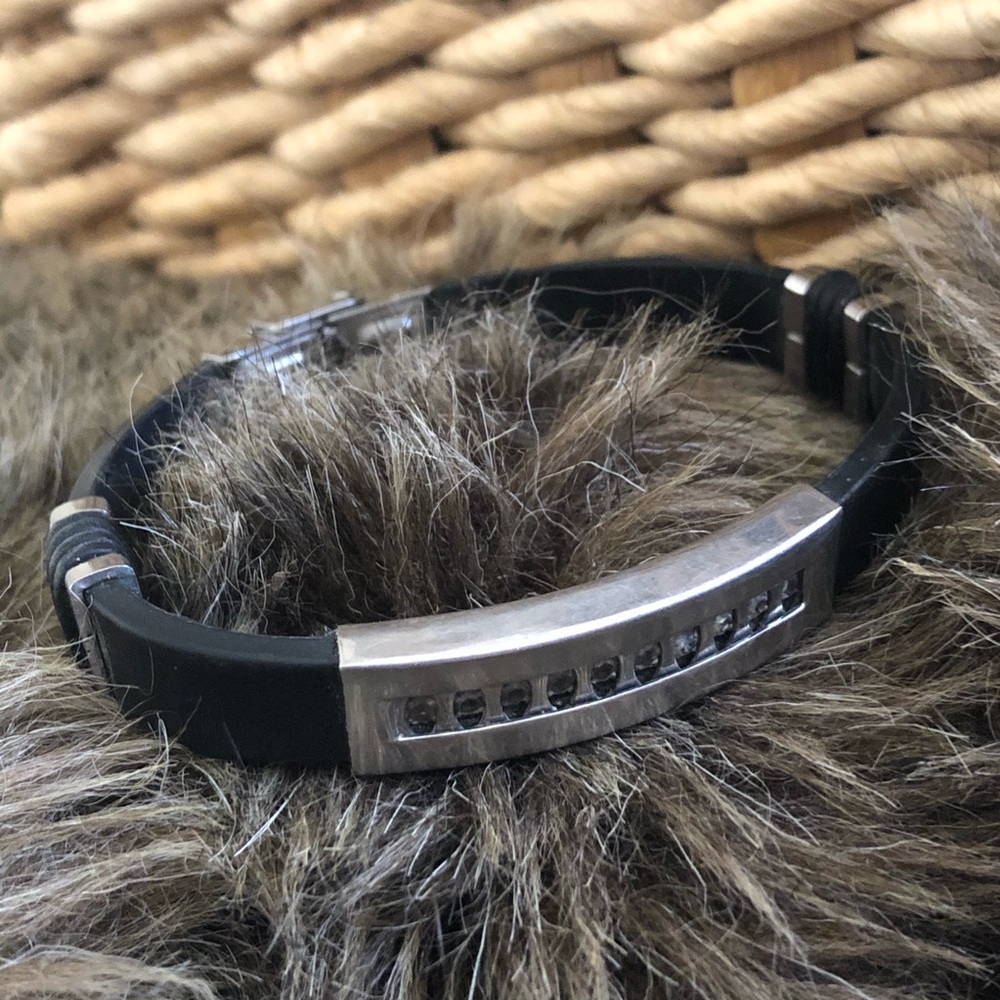 Unisex inlaid stone stainless steel silicone band